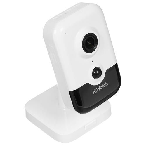 HiWatch DS-I214W(B) (2.0 mm) IP camera